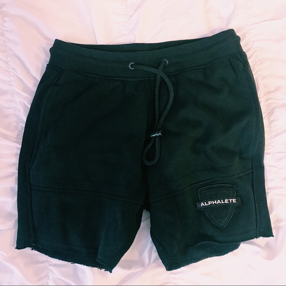 Alphalete Other - ALPHALETE MENS BLACK SHORTS SIZE SMALL
